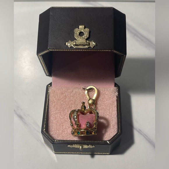 Juicy Couture Jewelry - Juicy couture pink crown charm